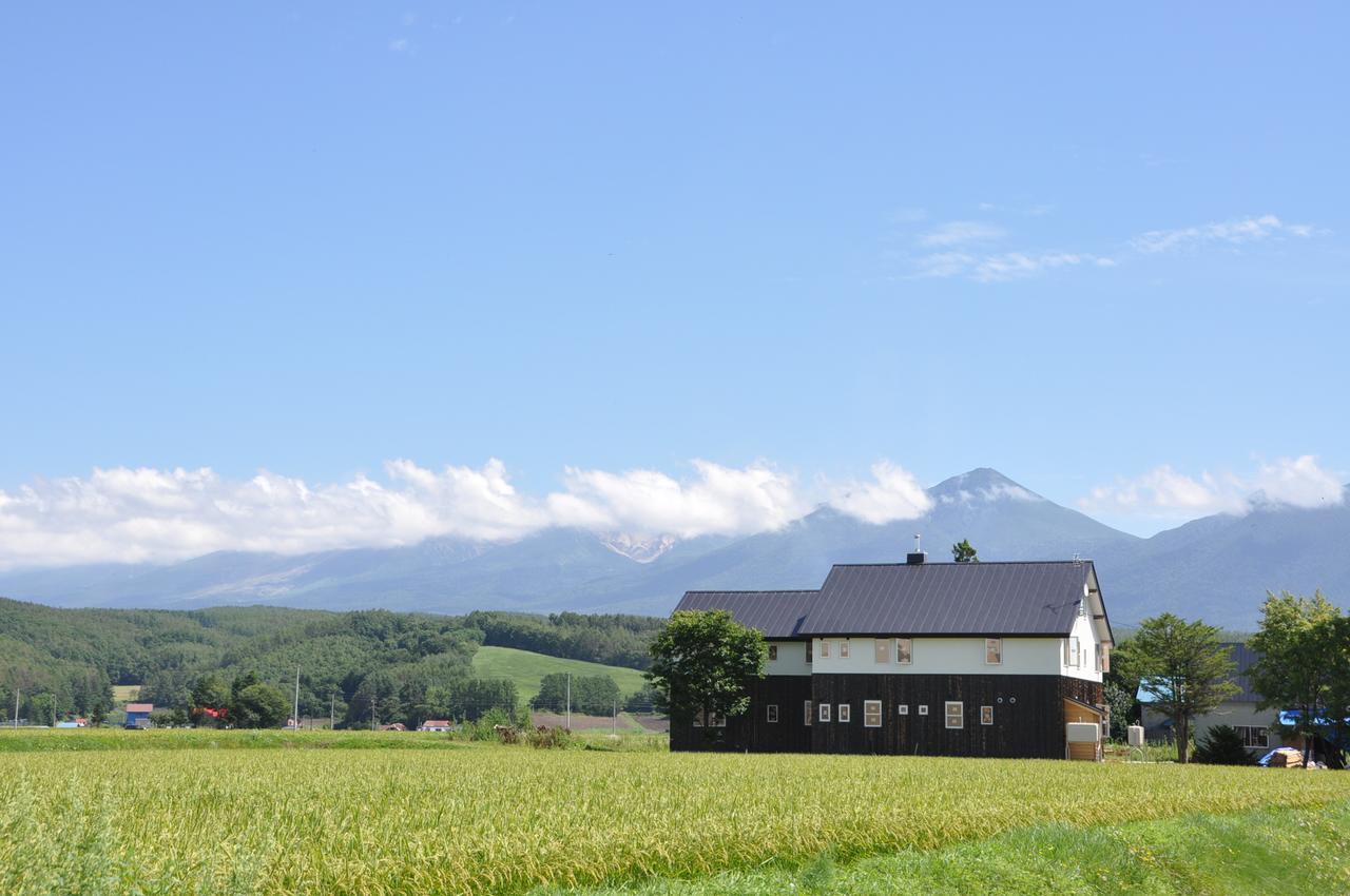 Gufo No Mori Kamifurano Hotel Exterior photo